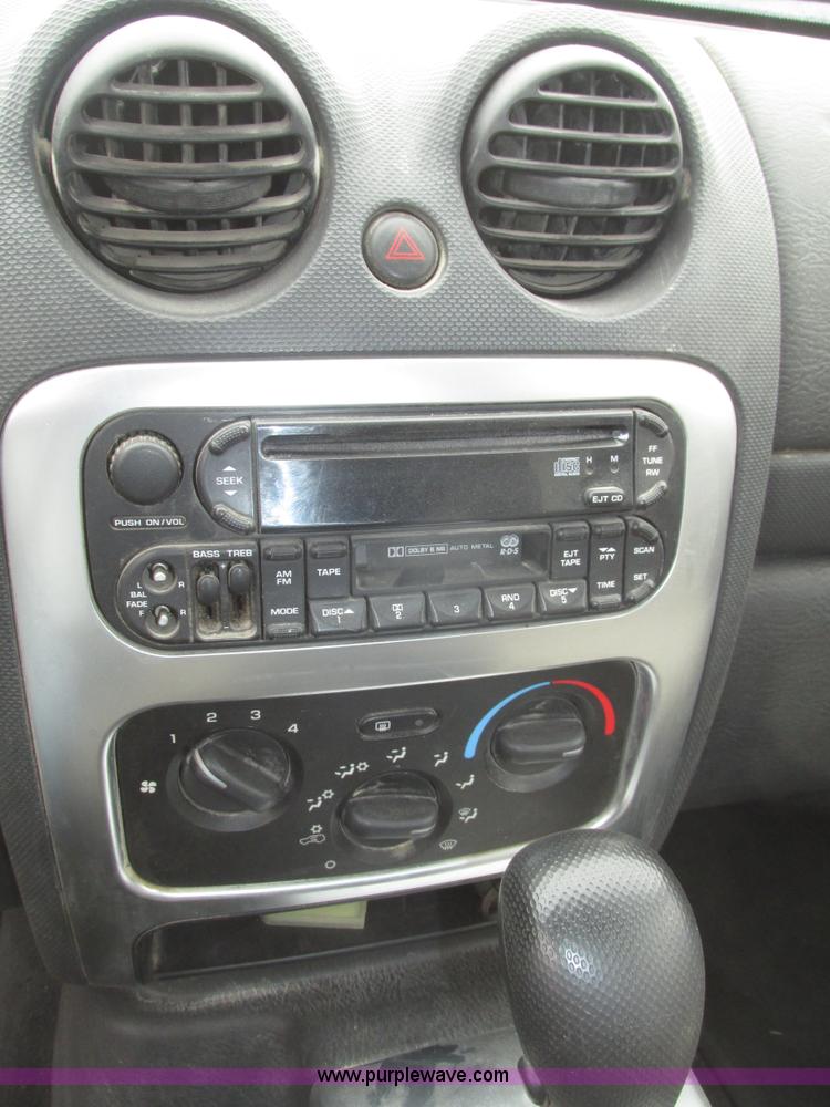 image for item H4702 2003 Jeep Liberty Limited SUV