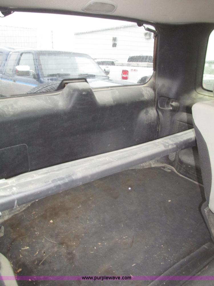 image for item H4702 2003 Jeep Liberty Limited SUV