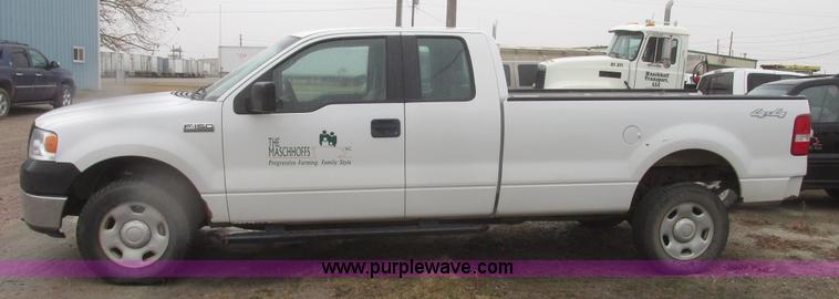 image for item H4703 2008 Ford F150 XL SuperCab pickup truck