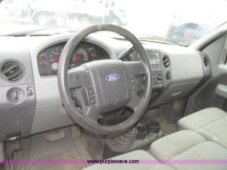 image for item H4703 2008 Ford F150 XL SuperCab pickup truck