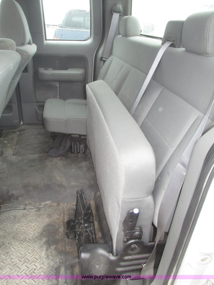 image for item H4703 2008 Ford F150 XL SuperCab pickup truck