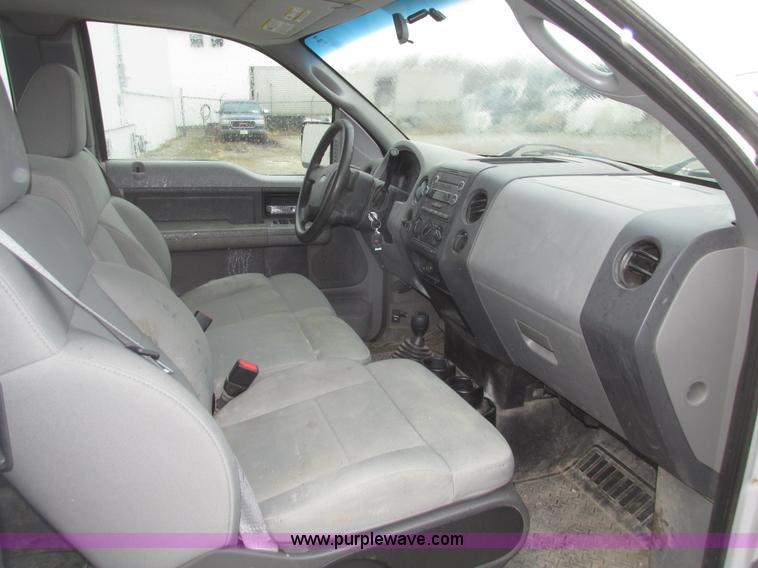 image for item H4703 2008 Ford F150 XL SuperCab pickup truck