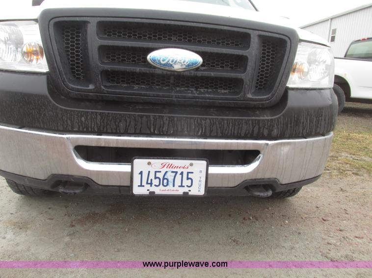 image for item H4703 2008 Ford F150 XL SuperCab pickup truck