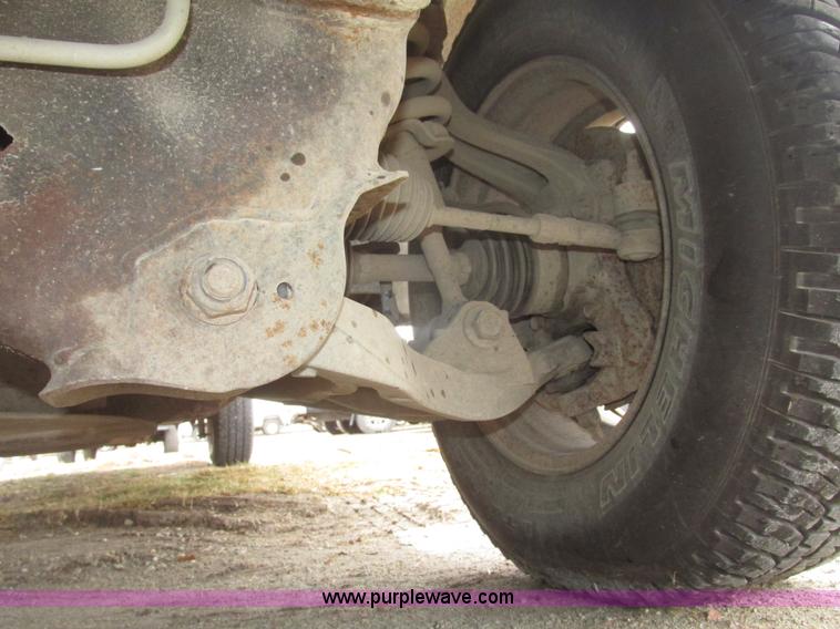 image for item H4703 2008 Ford F150 XL SuperCab pickup truck