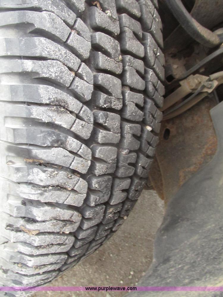 image for item H4703 2008 Ford F150 XL SuperCab pickup truck