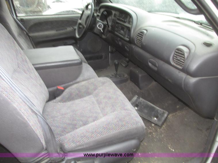 image for item H4704 2001 Dodge Ram 1500 Quad Cab pickup truck