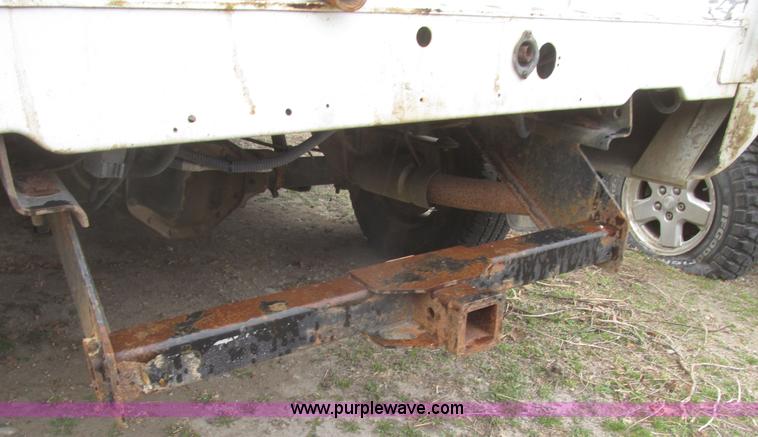 image for item H4704 2001 Dodge Ram 1500 Quad Cab pickup truck