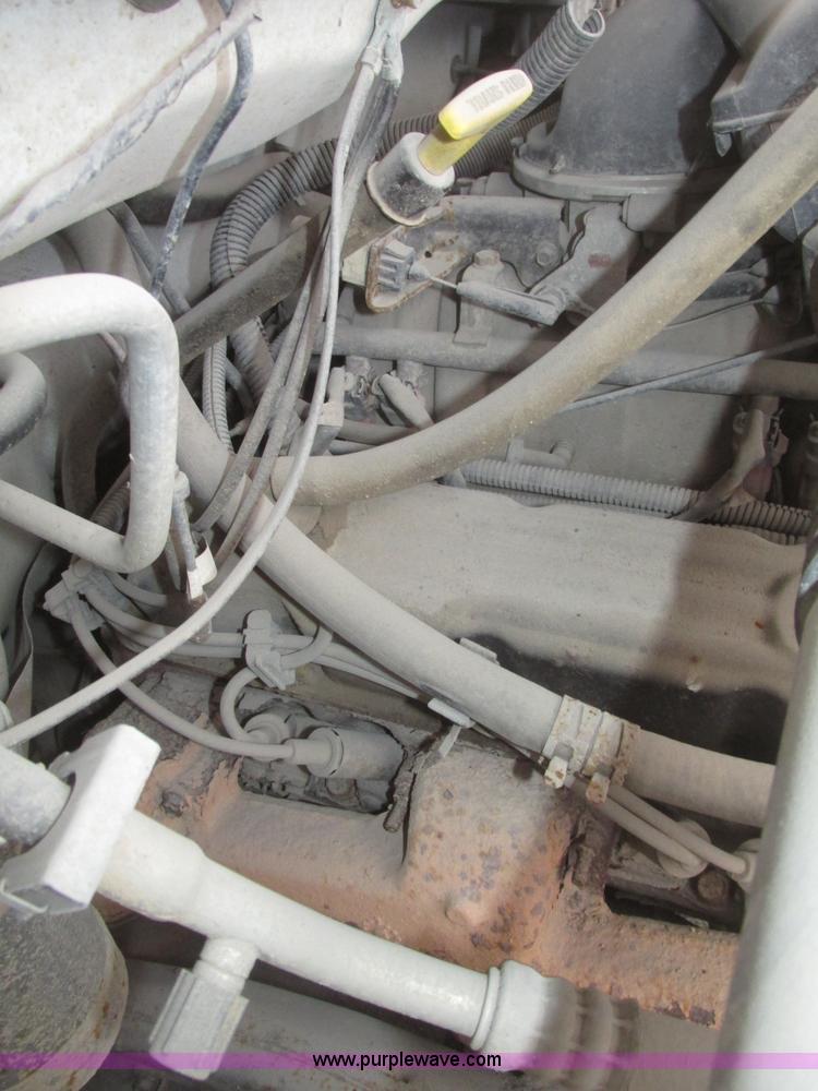 image for item H4704 2001 Dodge Ram 1500 Quad Cab pickup truck