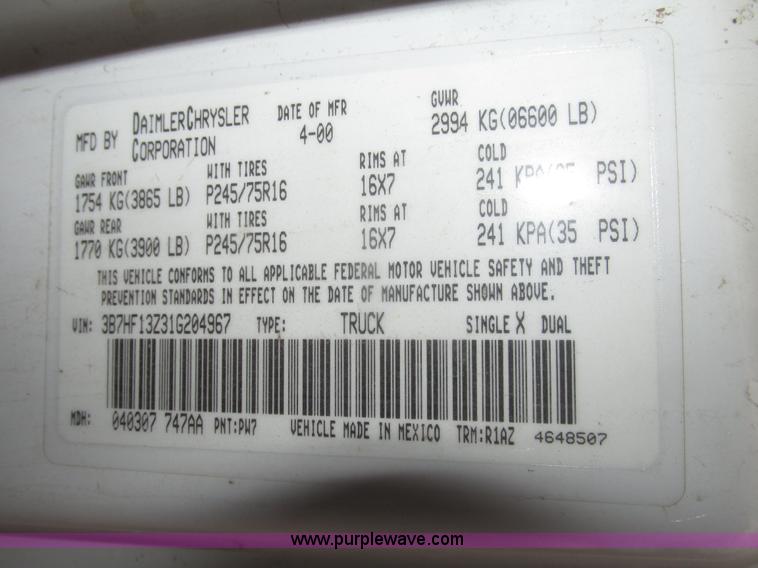 image for item H4704 2001 Dodge Ram 1500 Quad Cab pickup truck