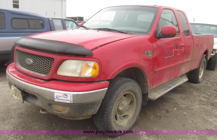 image for item H4705 2000 Ford F150 XLT SuperCab pickup truck