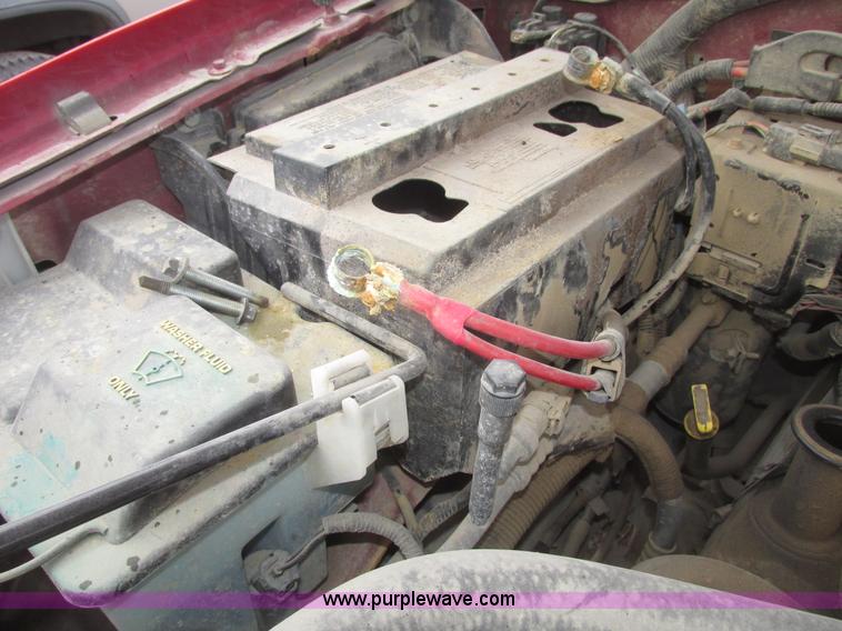 image for item H4705 2000 Ford F150 XLT SuperCab pickup truck