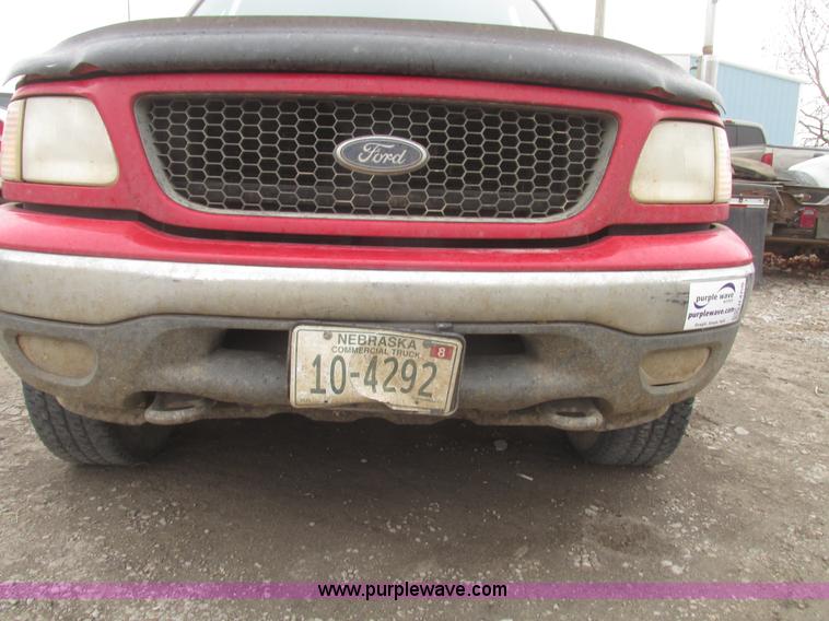 image for item H4705 2000 Ford F150 XLT SuperCab pickup truck