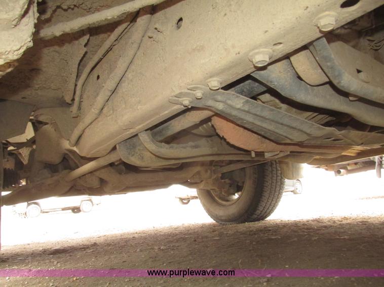 image for item H4705 2000 Ford F150 XLT SuperCab pickup truck