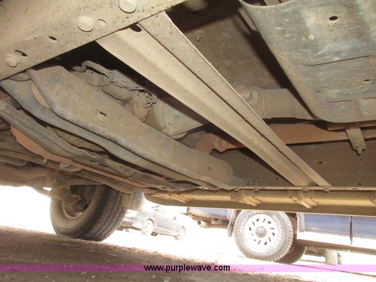 image for item H4705 2000 Ford F150 XLT SuperCab pickup truck