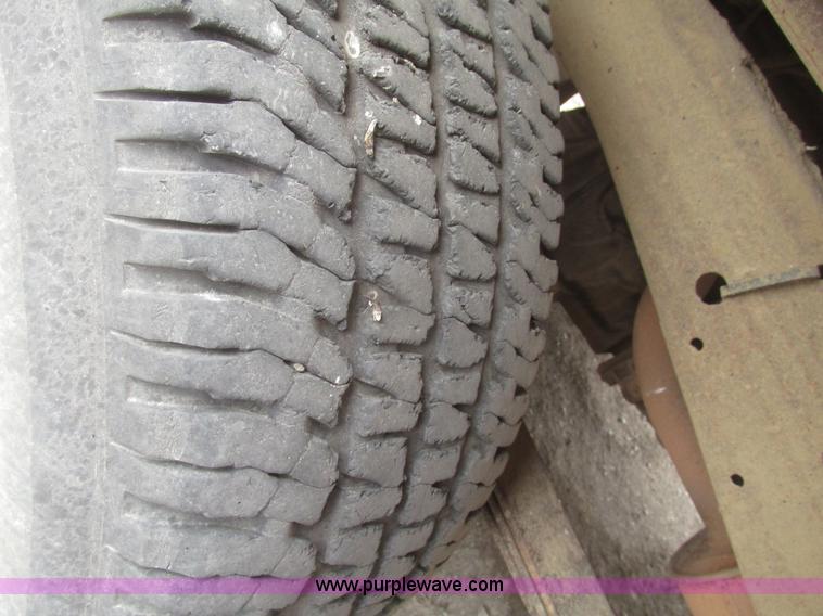 image for item H4705 2000 Ford F150 XLT SuperCab pickup truck