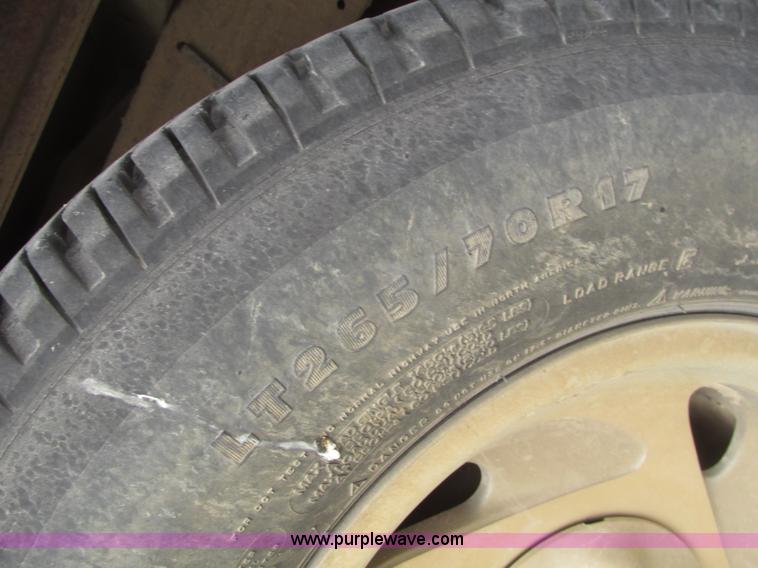 image for item H4705 2000 Ford F150 XLT SuperCab pickup truck