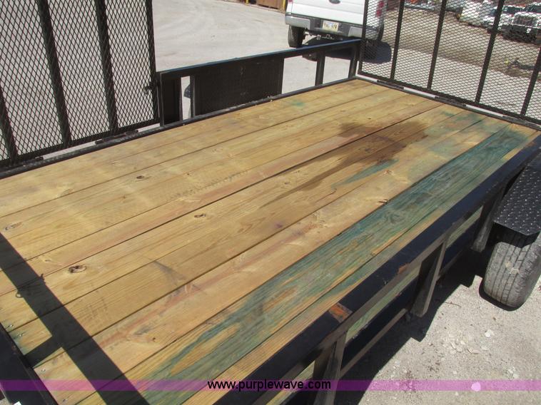 image for item H4707 2015 Topline JTW-12 utility trailer