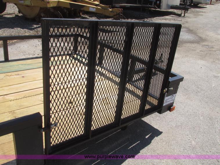 image for item H4707 2015 Topline JTW-12 utility trailer