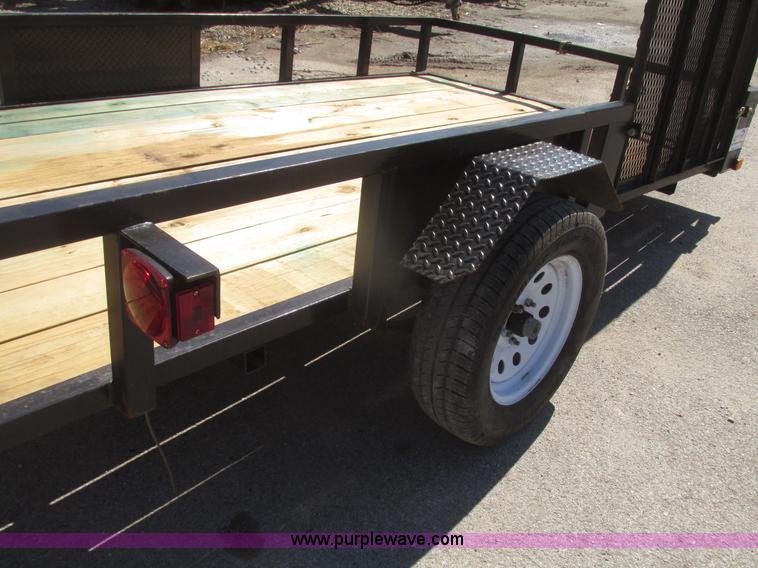 image for item H4707 2015 Topline JTW-12 utility trailer
