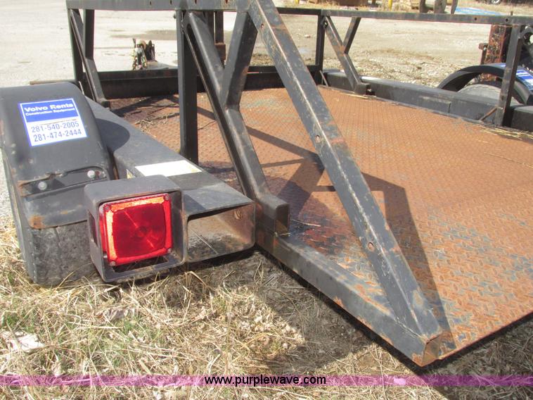 image for item H4708 2004 Bil-jax ET-2000 deck level ground loading trailer