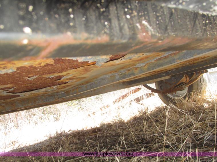 image for item H4708 2004 Bil-jax ET-2000 deck level ground loading trailer