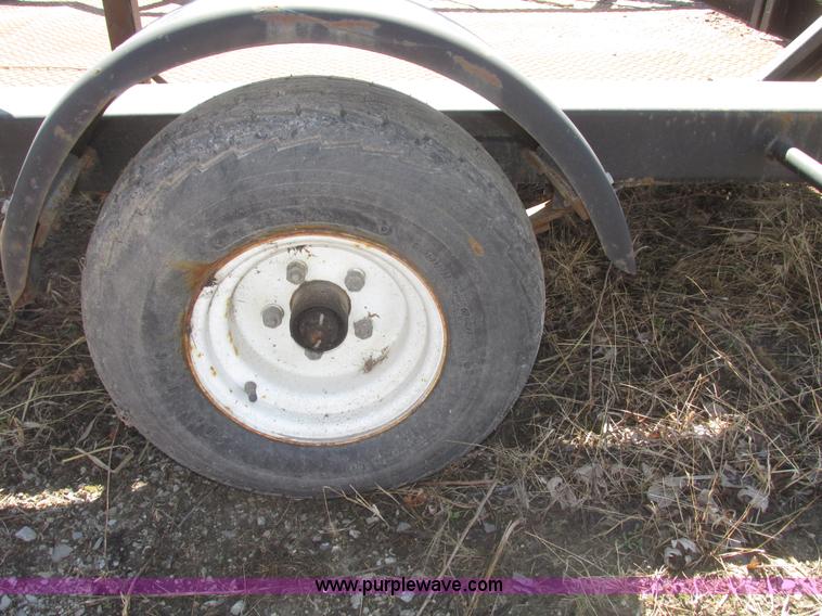 image for item H4708 2004 Bil-jax ET-2000 deck level ground loading trailer