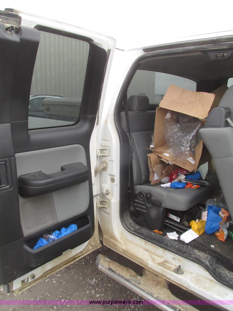 image for item H4711 2007 Ford F150 FX4 SuperCab pickup truck