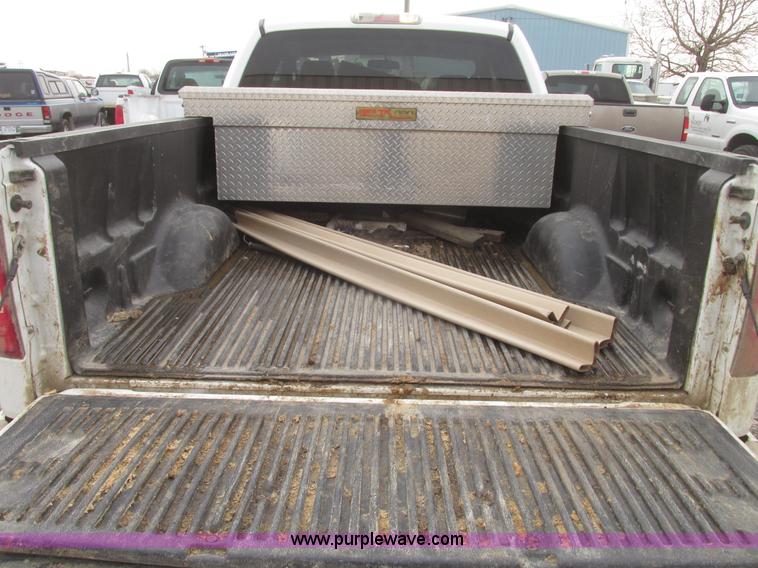 image for item H4711 2007 Ford F150 FX4 SuperCab pickup truck