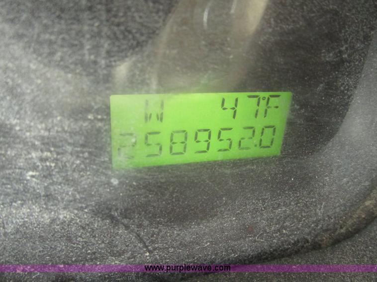 image for item H4713 2005 Ford F150 XLT SuperCrew pickup truck