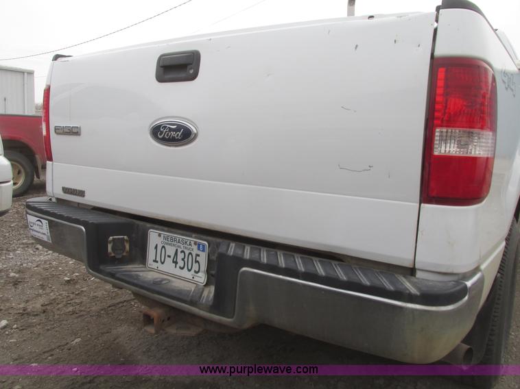 image for item H4714 2004 Ford F150 XLT SuperCab pickup truck