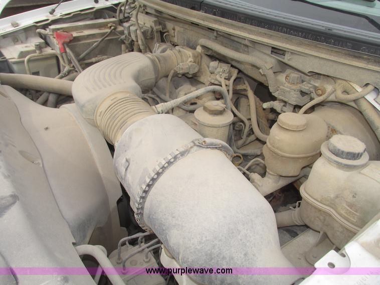 image for item H4714 2004 Ford F150 XLT SuperCab pickup truck