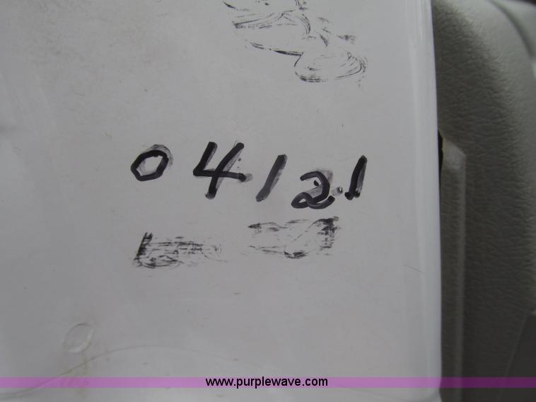 image for item H4714 2004 Ford F150 XLT SuperCab pickup truck