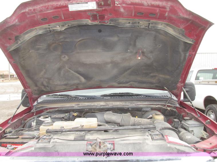 image for item H4717 2002 Ford Excursion Limited SUV