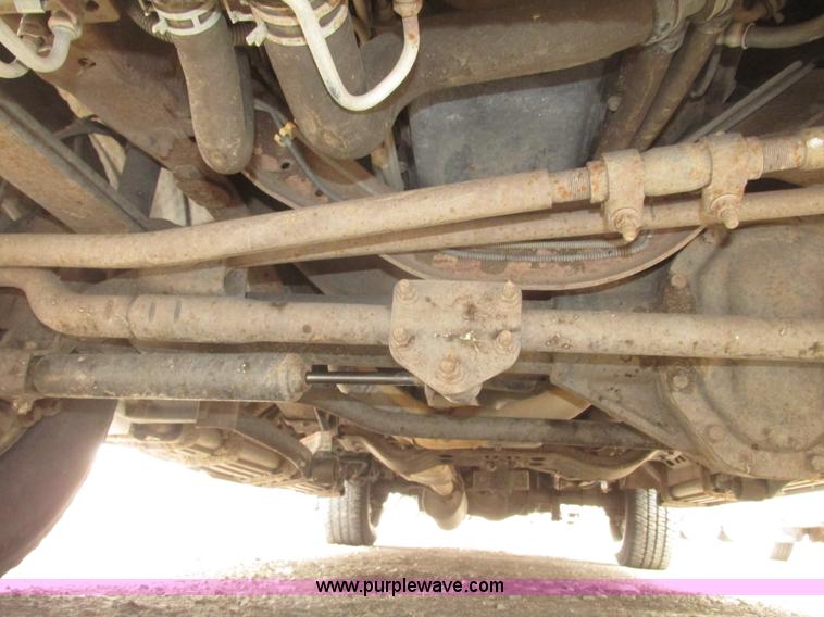 image for item H4717 2002 Ford Excursion Limited SUV