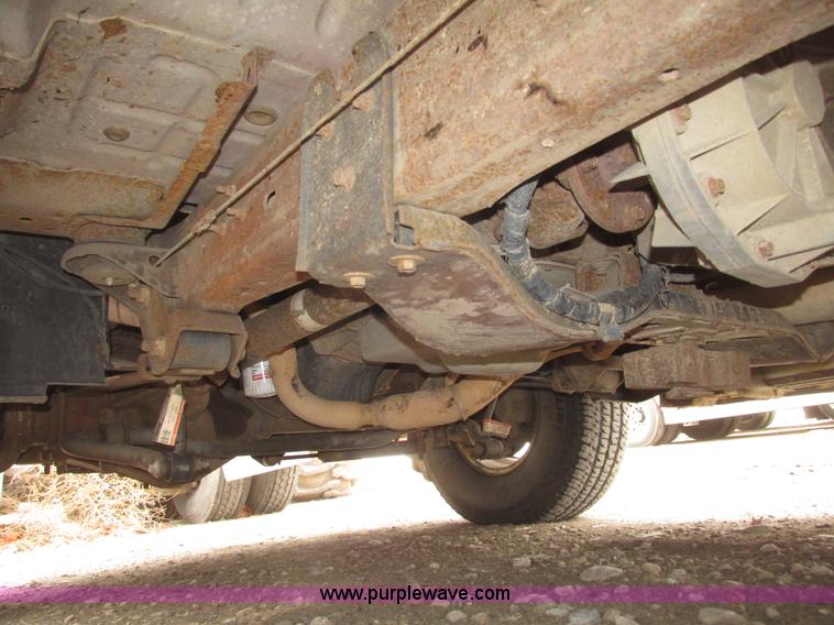 image for item H4717 2002 Ford Excursion Limited SUV