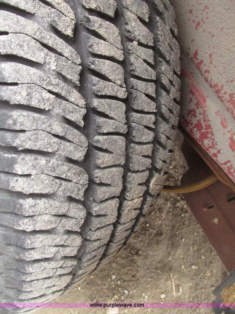 image for item H4717 2002 Ford Excursion Limited SUV