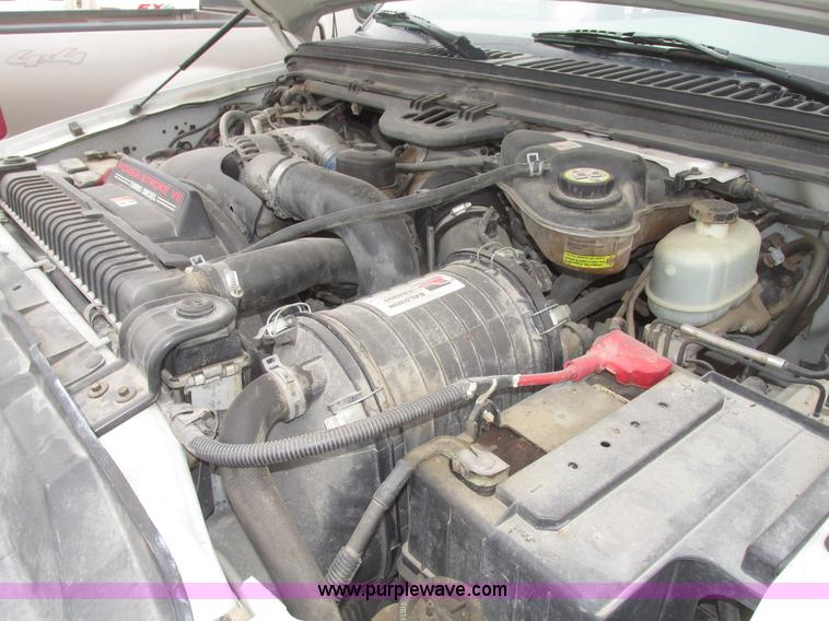 image for item H4718 2005 Ford F350 Super Duty XL SuperCab pickup truck