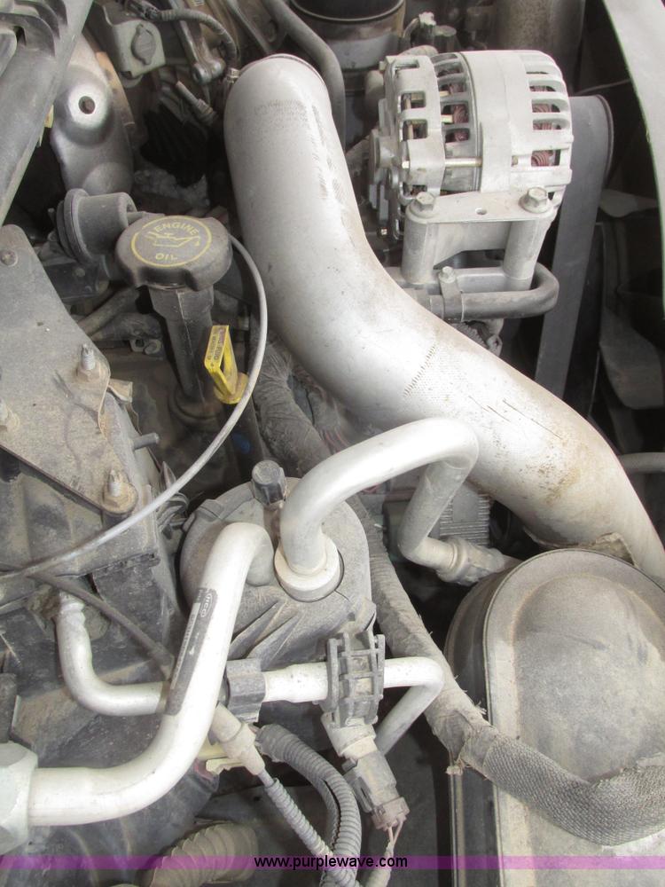 image for item H4718 2005 Ford F350 Super Duty XL SuperCab pickup truck