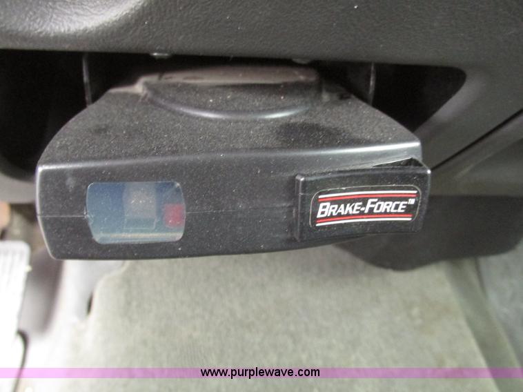 image for item H4725 2003 Chevrolet Silverado 1500 LS Ext. cab pickup truck