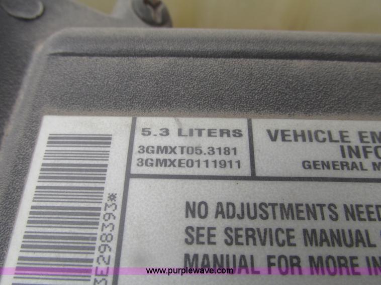 image for item H4725 2003 Chevrolet Silverado 1500 LS Ext. cab pickup truck