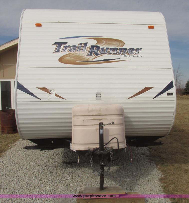 image for item H4731 2011 Heartland Trail Runner 22 camper