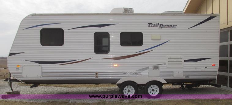 image for item H4731 2011 Heartland Trail Runner 22 camper