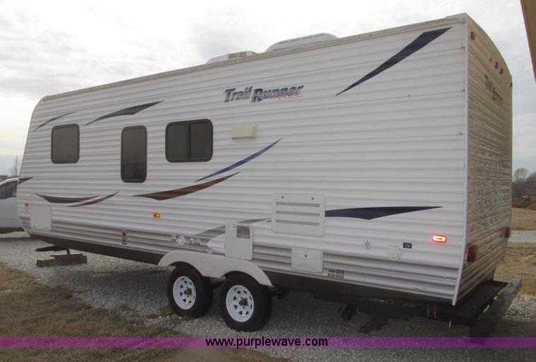 image for item H4731 2011 Heartland Trail Runner 22 camper