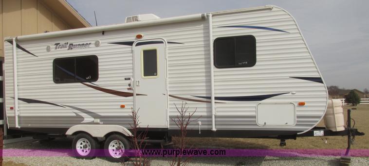 image for item H4731 2011 Heartland Trail Runner 22 camper