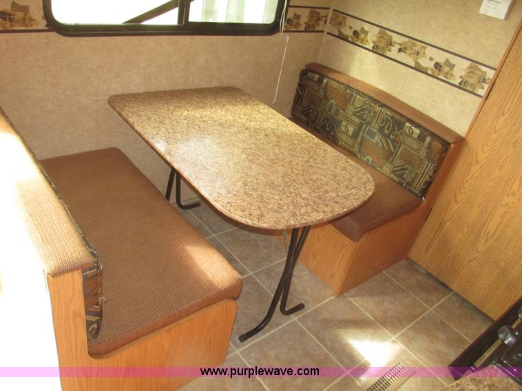 image for item H4731 2011 Heartland Trail Runner 22 camper