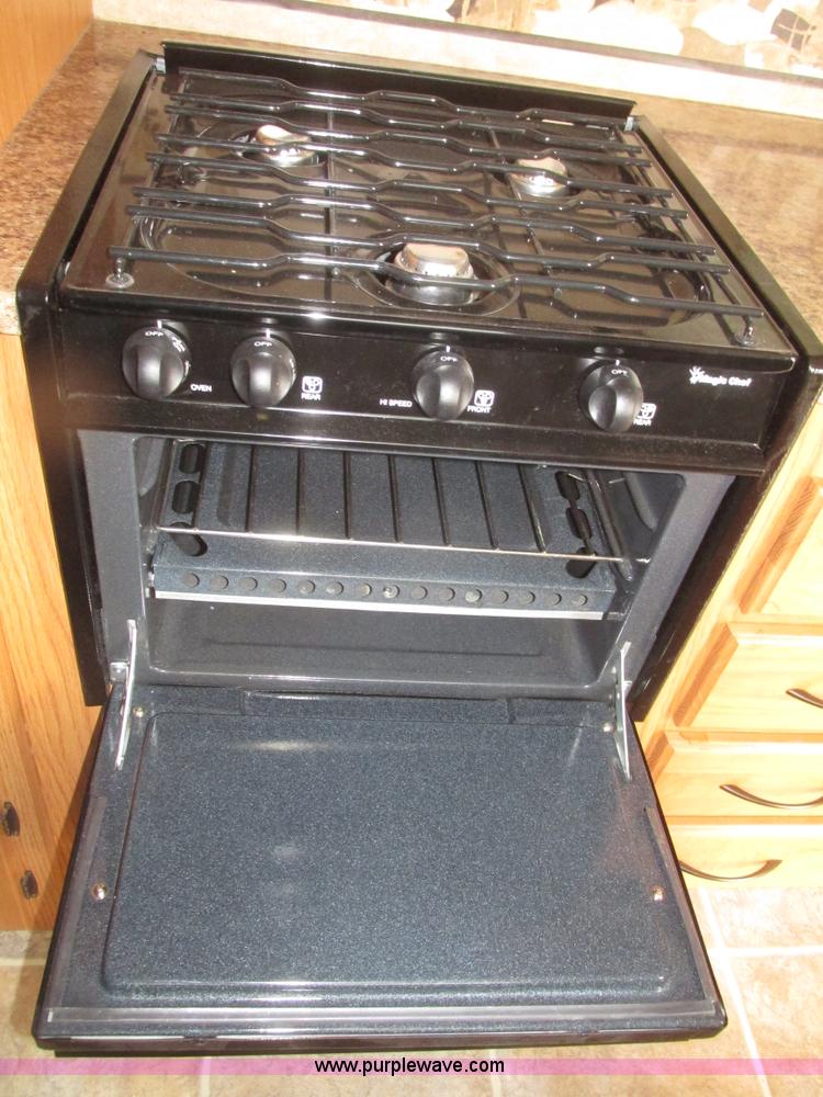 image for item H4731 2011 Heartland Trail Runner 22 camper