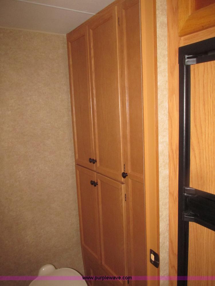 image for item H4731 2011 Heartland Trail Runner 22 camper