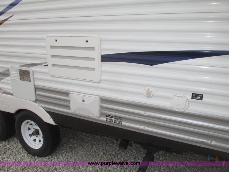 image for item H4731 2011 Heartland Trail Runner 22 camper