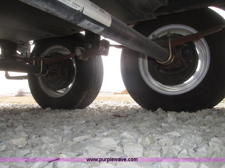 image for item H4731 2011 Heartland Trail Runner 22 camper