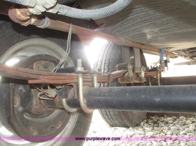 image for item H4731 2011 Heartland Trail Runner 22 camper